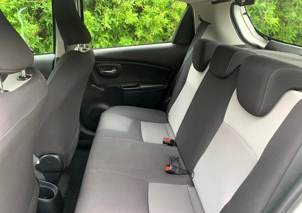 Toyota Yaris cena 56500 przebieg: 50500, rok produkcji 2018 z Pruszków małe 154
